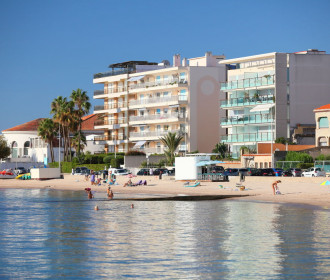 Cannes Bay